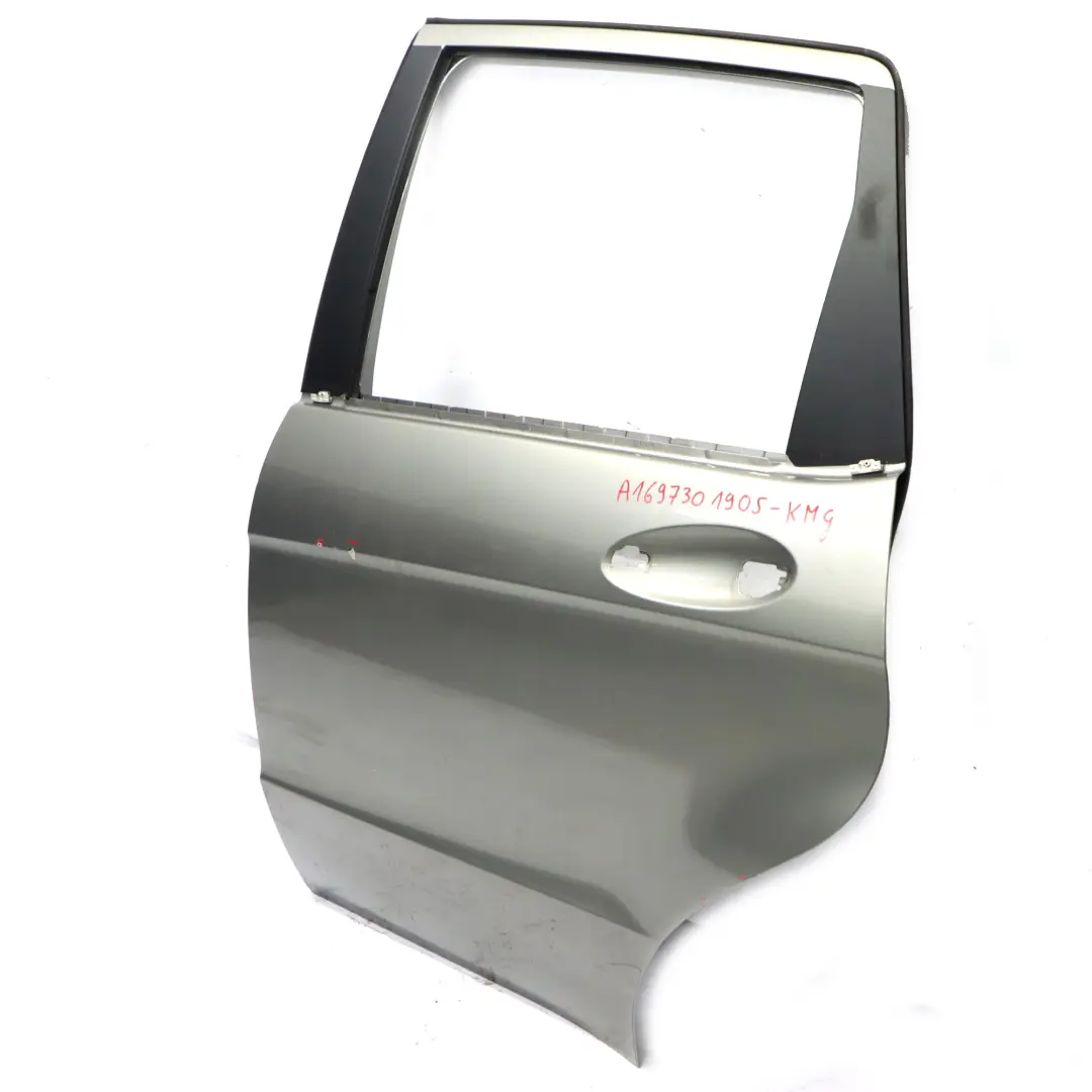 Tür hinten links Kometgrau Comet Grau Metallic - 748 für Mercedes W169 mit Teilenummer A1697301905 Mercedes W169 Tür hinten links Kometgrau Comet Grau Metallic - 748 - SKU A1697301905-KMG - Teilenummer A1697301905