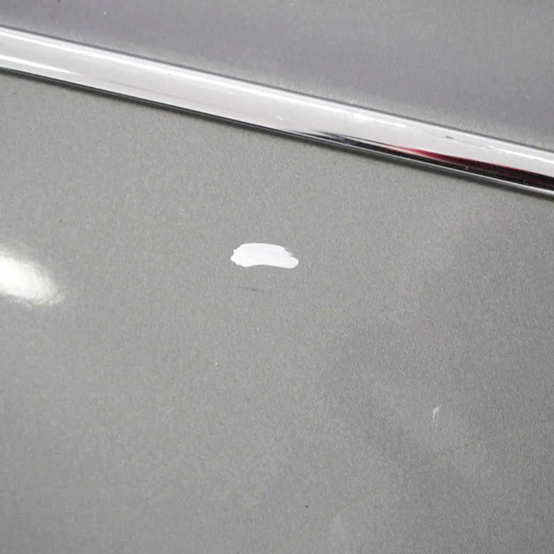 Porta posteriore sinistra Grigio Montagna metallizzato - 787 per Mercedes W169 con numero di parte A1697301905 Mercedes W169 Porta posteriore sinistra Grigio Montagna metallizzato - 787 - SKU A1697301905-MG1 - Numero di parte A1697301905