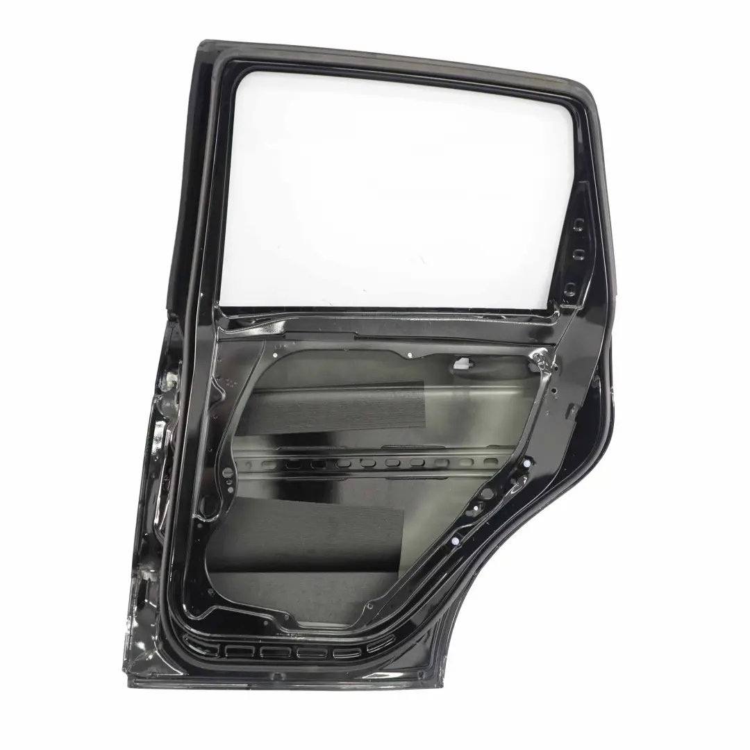 Drzwi Prawe Tylne Kosmos Black - 191 do Mercedes W169 o numerze A1697302005 Mercedes W169 Drzwi Prawe Tylne Kosmos Black - 191 - SKU A1697302005-KB1 - Numer Części A1697302005