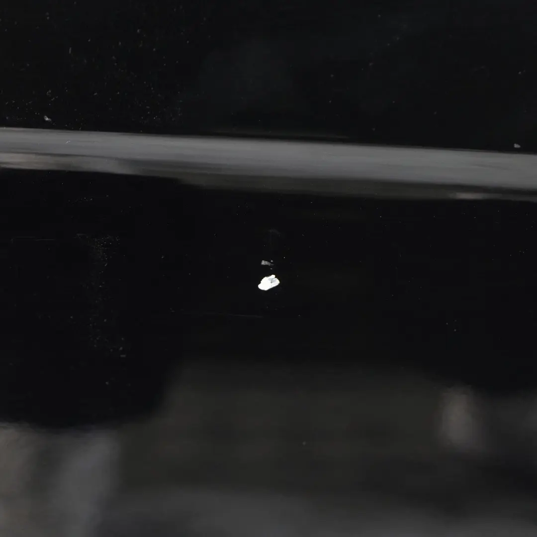 Drzwi Prawe Tylne Kosmos Black - 191 do Mercedes W169 o numerze A1697302005 Mercedes W169 Drzwi Prawe Tylne Kosmos Black - 191 - SKU A1697302005-KB1 - Numer Części A1697302005