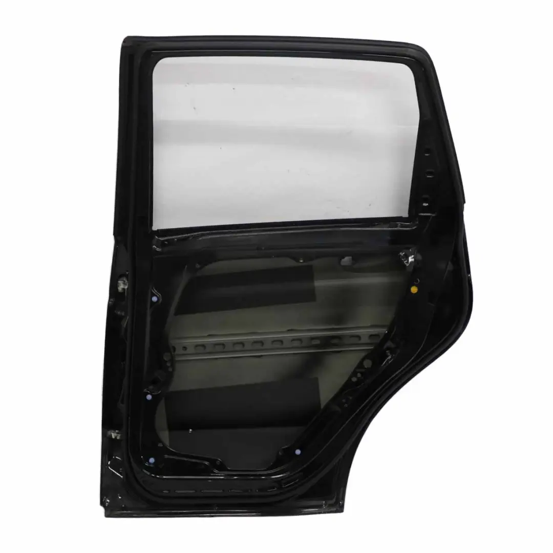 Porte arrière Mercedes W169 Panneau droit Kosmos Cosmic Black Metallic - 191 - SKU A1697302005-KB2 - Numéro de pièce A1697302005