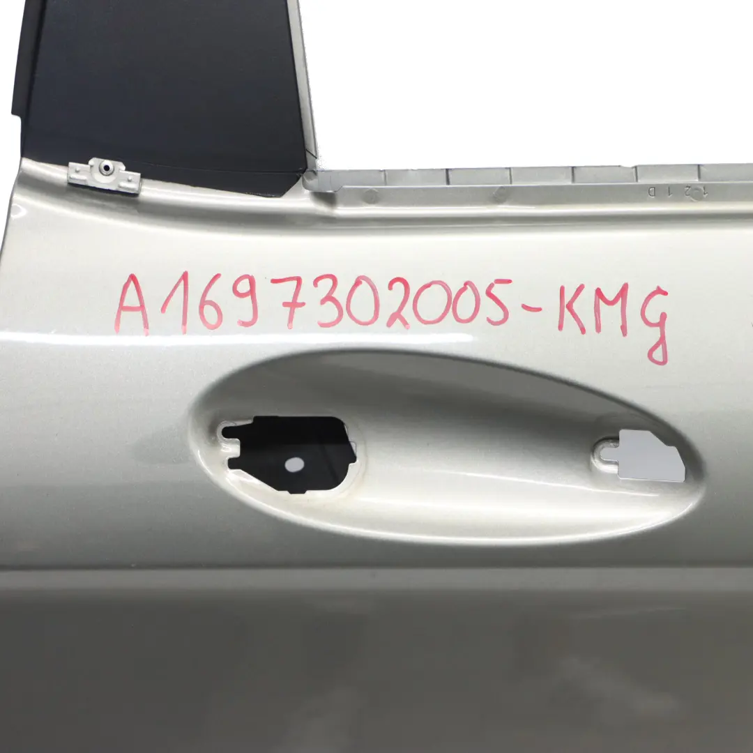 Mercedes W169 Porte Arrière Droite Kometgrau Gris Comète Métallisé - 748 - SKU A1697302005-KMG - Numéro de pièce A1697302005
