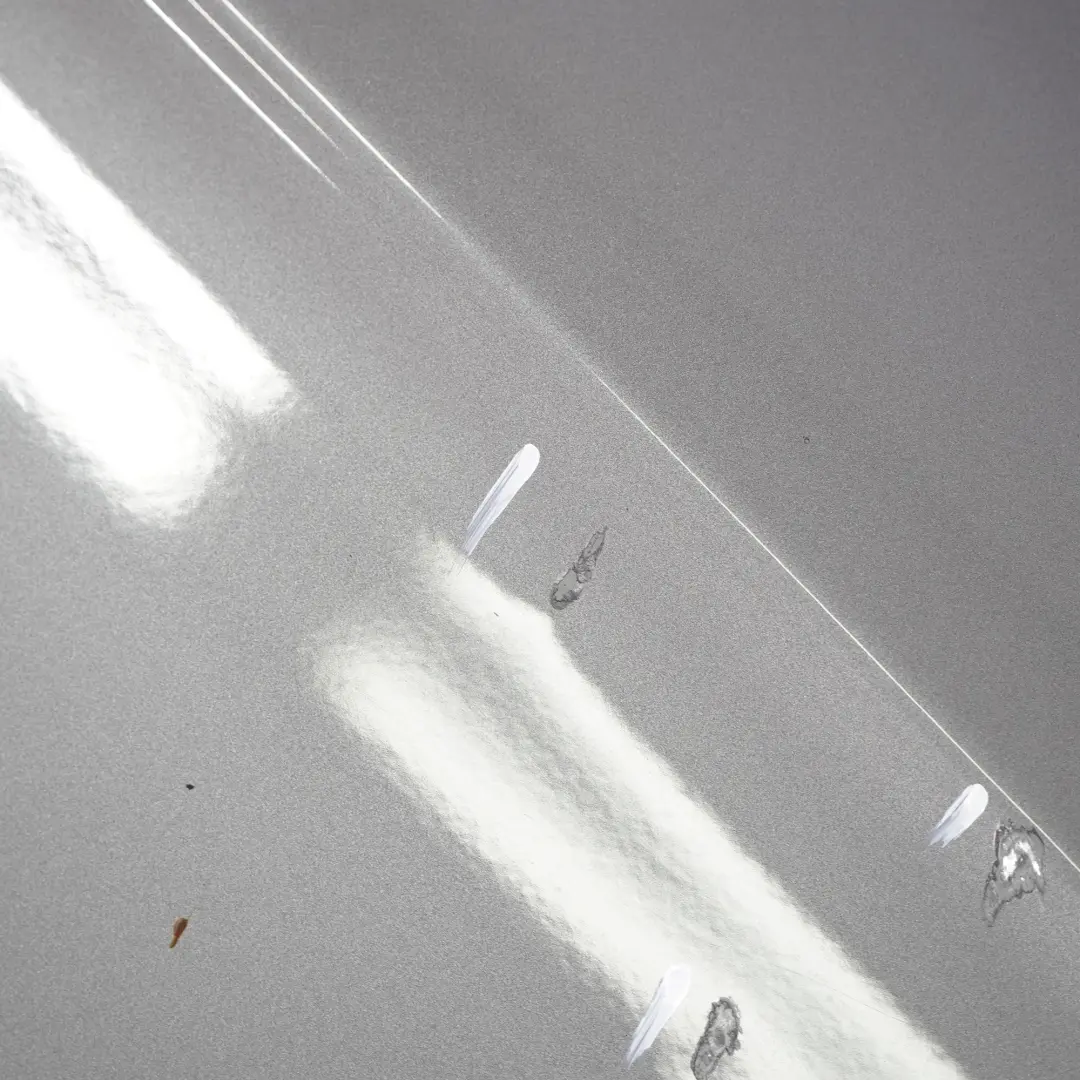 Tür hinten rechts Mountaingrau Grau Metallic - 787 für Mercedes W169 mit Teilenummer A1697302005 Mercedes W169 Tür hinten rechts Mountaingrau Grau Metallic - 787 - SKU A1697302005-MG1 - Teilenummer A1697302005