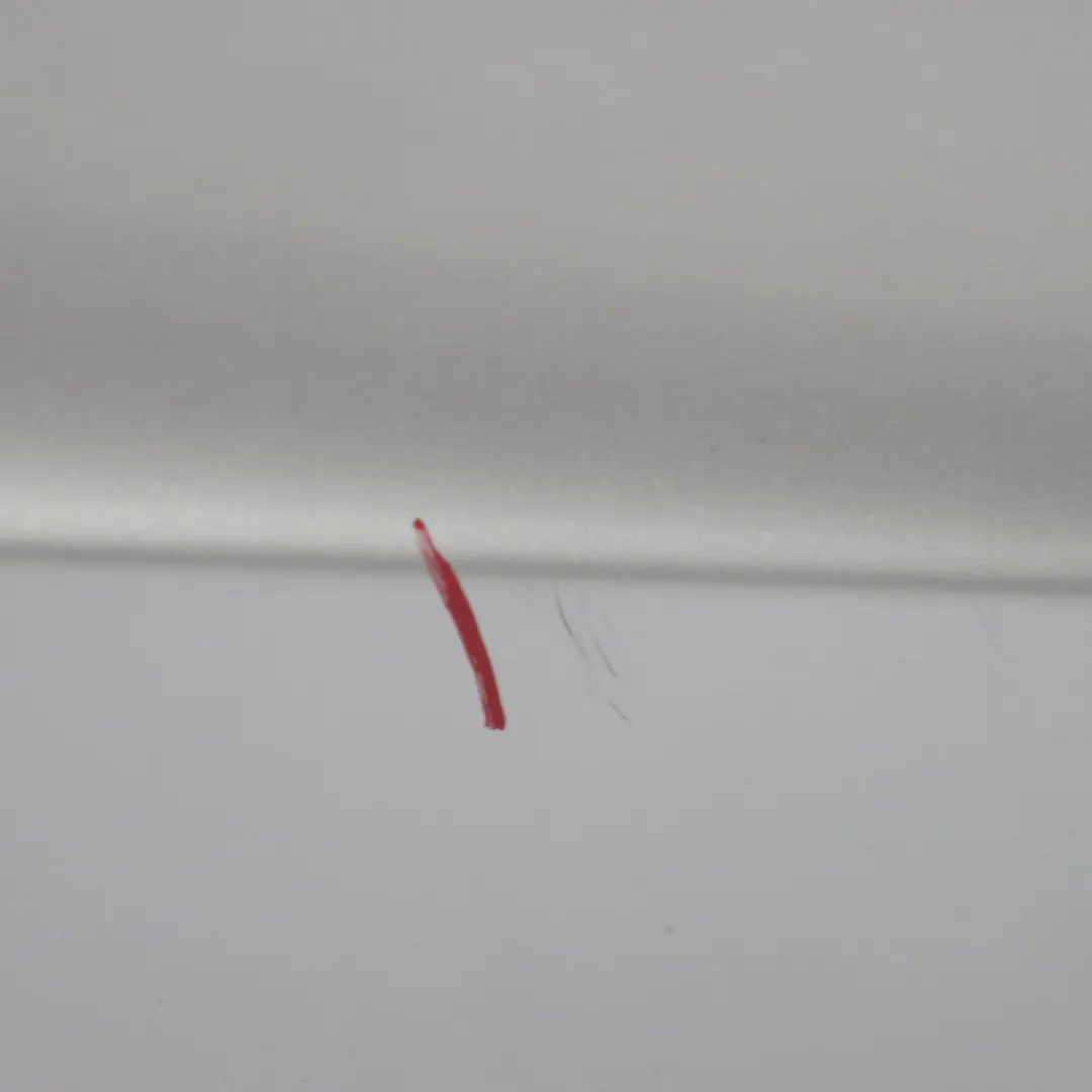 Puerta Trasera Mercedes W169 Panel Derecho Reef Silver Metallic - 783 para con número de pieza A1697302005 Puerta Trasera Mercedes W169 Panel Derecho Reef Silver Metallic - 783 - SKU A1697302005-RS - Número de pieza A1697302005