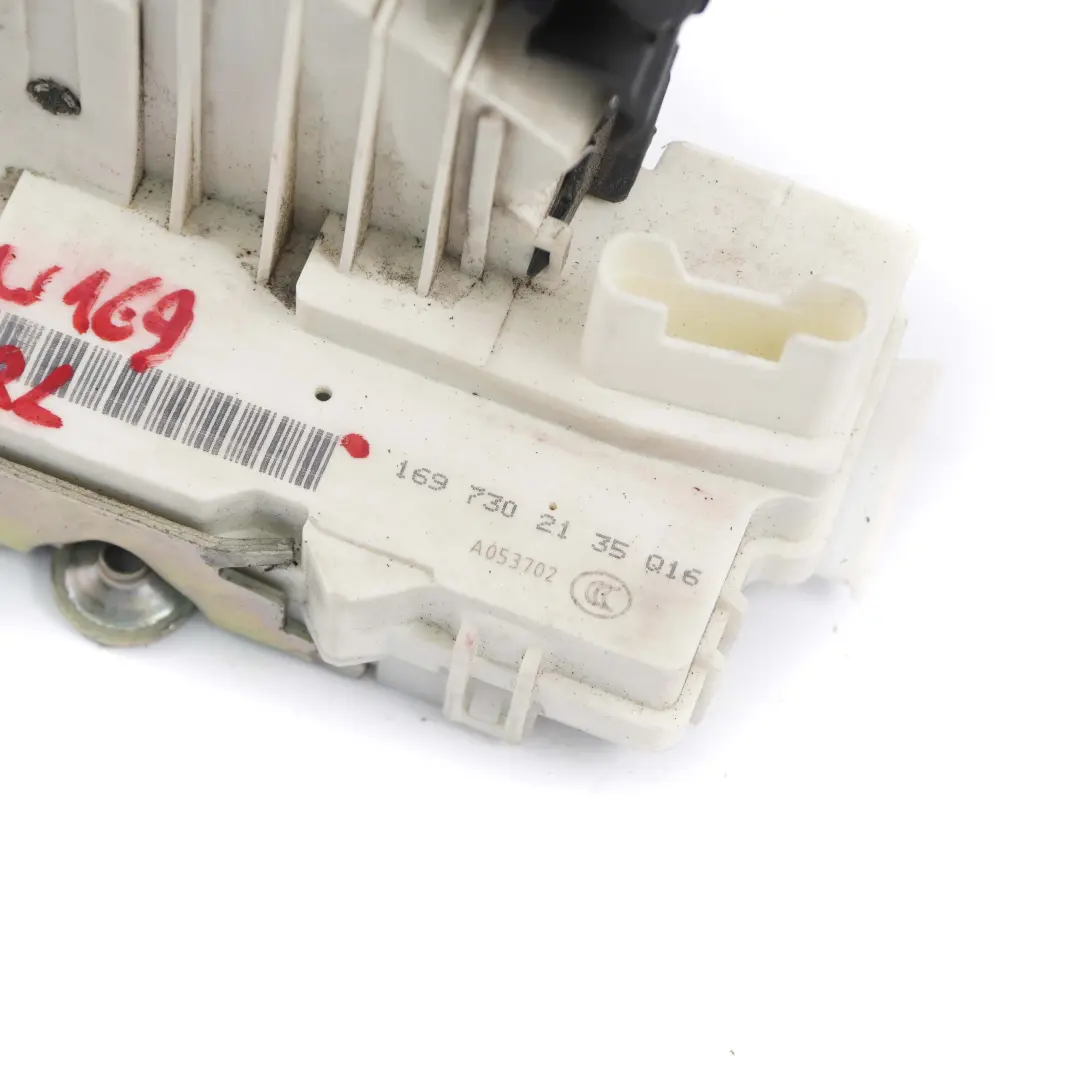 Mercedes-Benz W169 Schließen Verriegelung Anschluss Hinten Links für mit Teilenummer A1697302135 Mercedes-Benz W169 Schließen Verriegelung Anschluss Hinten Links - SKU A1697302135 - Teilenummer A1697302135