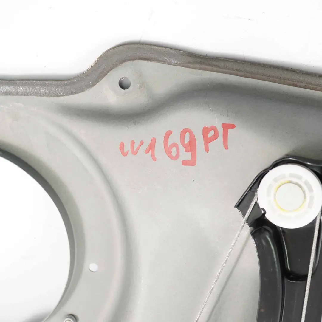 Porta posteriore destra Alzacristalli Elettrici per Mercedes W169 con numero di parte A1697303479 Mercedes W169 Porta posteriore destra Alzacristalli Elettrici - SKU A1697303479-1 - Numero di parte A1697303479