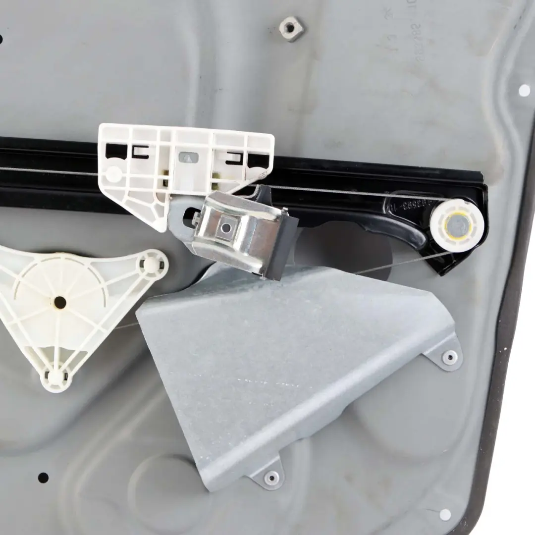 Elevalunas Eléctrico Puerta Trasera Derecha Mercedes-Benz Clase A W169 para con número de pieza A1697303479 Elevalunas Eléctrico Puerta Trasera Derecha Mercedes-Benz Clase A W169 - SKU A1697303479 - Número de pieza A1697303479