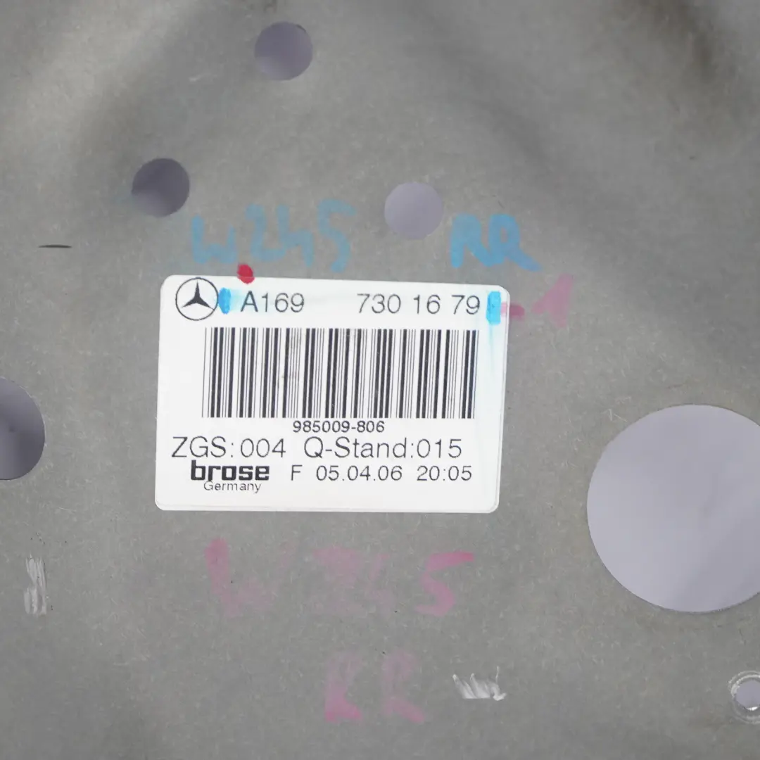Mercedes W245 Podnośnik Szyby Prawy Tył - SKU A1697303879-1 - Numer Części A1697303879