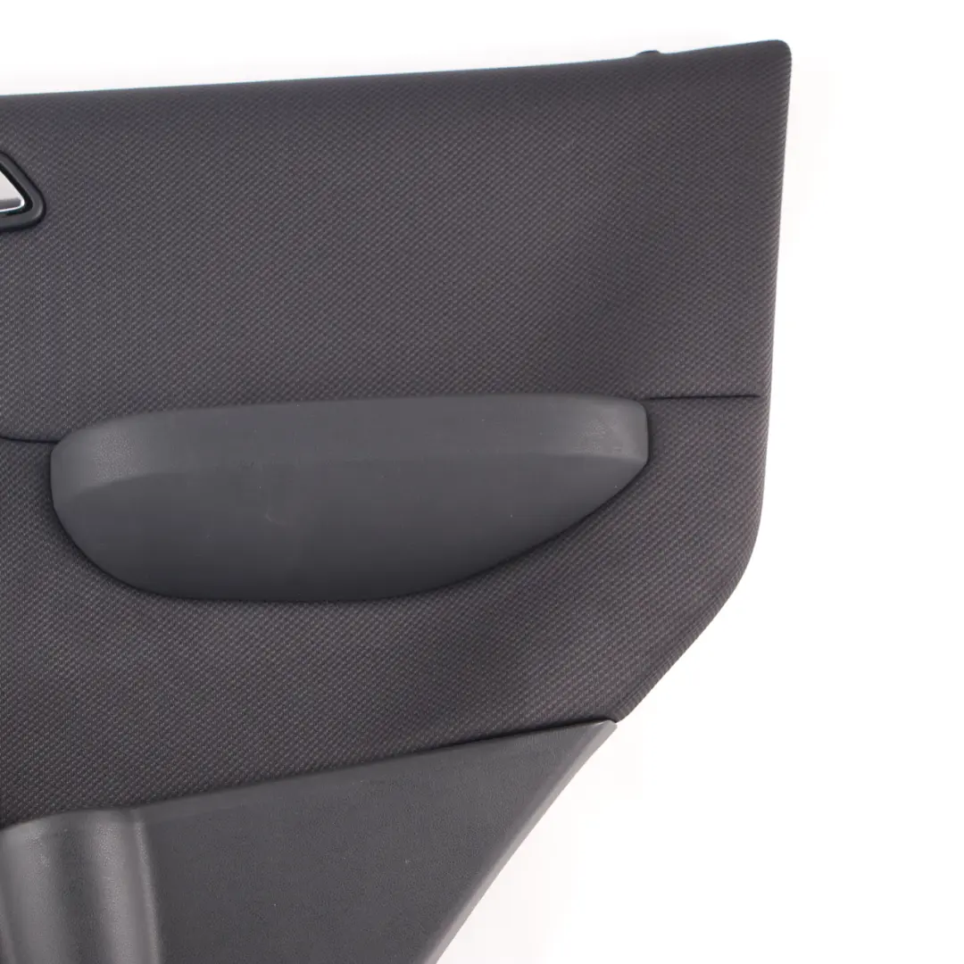 Türkarte hinten rechts Trim Panel Stoff schwarz für Mercedes W169 mit Teilenummer A1697304470 Mercedes W169 Türkarte hinten rechts Trim Panel Stoff schwarz - SKU A1697304470-1 - Teilenummer A1697304470