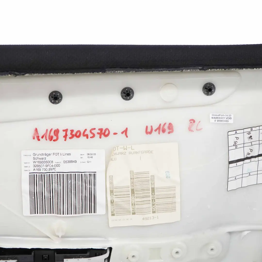 Mercedes W169 Tarjeta de puerta trasera izquierda Cubierta tela Negro - SKU A1697304570-1 - Número de pieza A1697304570