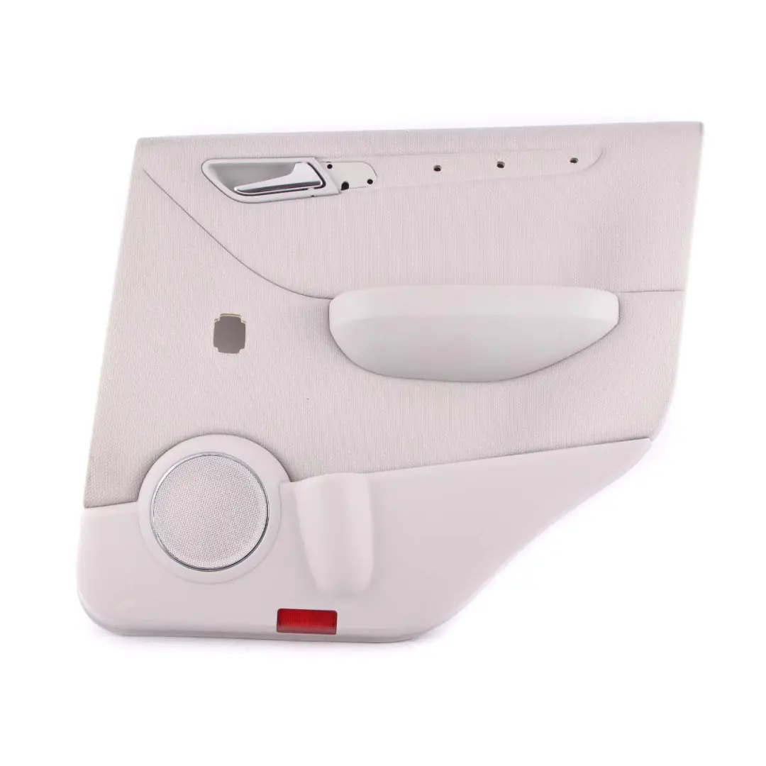 Trasera Derecha O / Panel De La tarjeta De puerta De tela gris para Mercedes B W245 con número de pieza A1697305070 Mercedes B W245 Trasera Derecha O / Panel De La tarjeta De puerta De tela gris - SKU A1697305070 - Número de pieza A1697305070