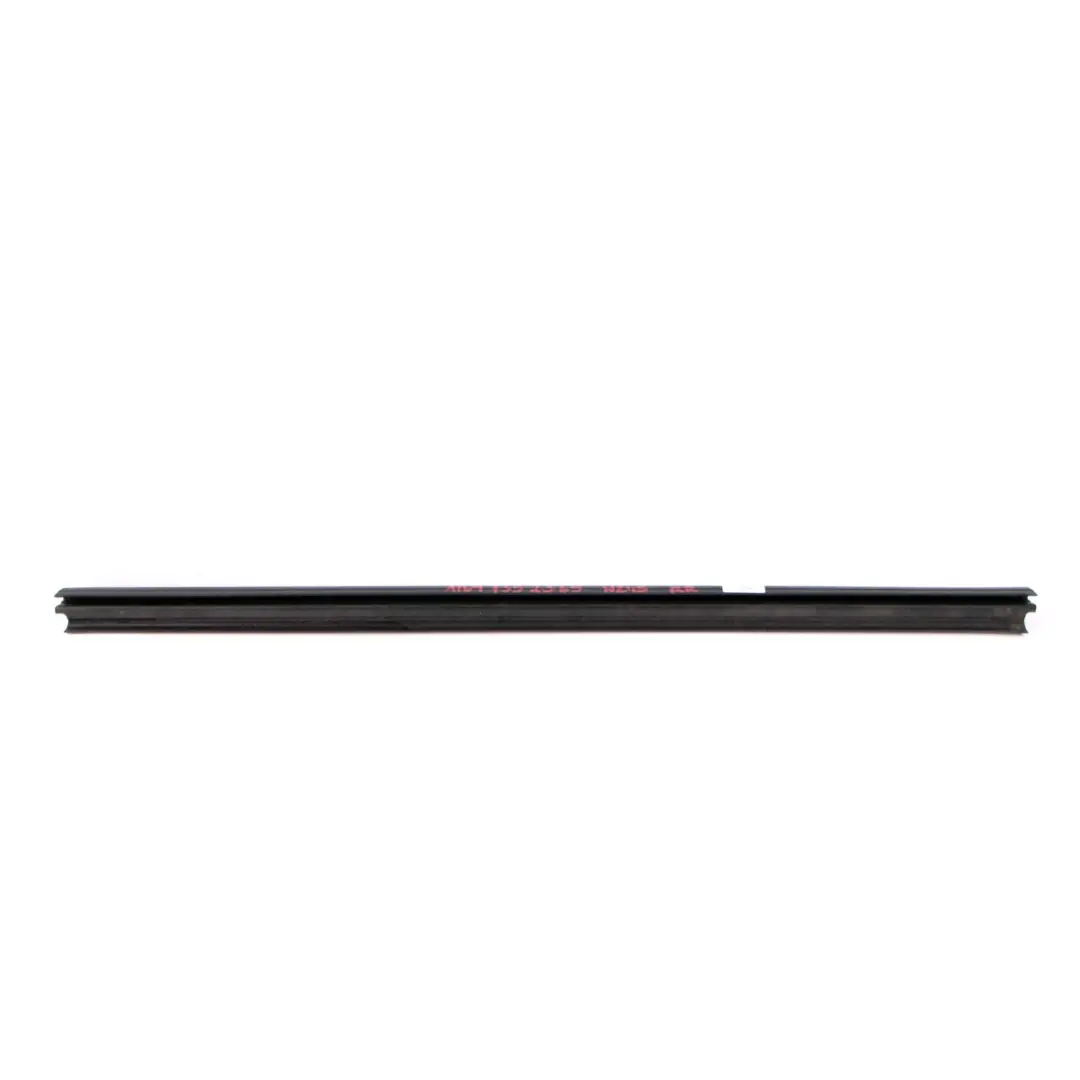 Mercedes W245 Joint intérieur de la porte arrière droite - SKU A1697352365 - Numéro de pièce A1697352365