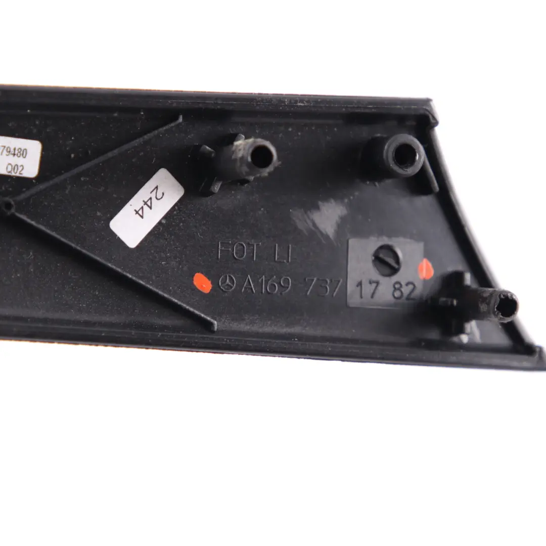  Tür Verkleidung Mercedes W169 Abdeck Platte hinten links Aluminium - SKU A1697371782 - Teilenummer A1697371782