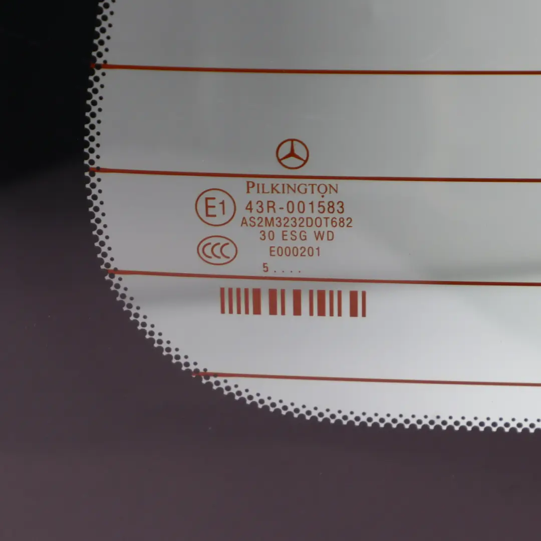 Vitrage arrière de coffre hayon AS2 Vert pour Mercedes W169 à propos du numéro de pièce A1697401057 Mercedes W169 Vitrage arrière de coffre hayon AS2 Vert - SKU A1697400457 - Numéro de pièce A1697401057