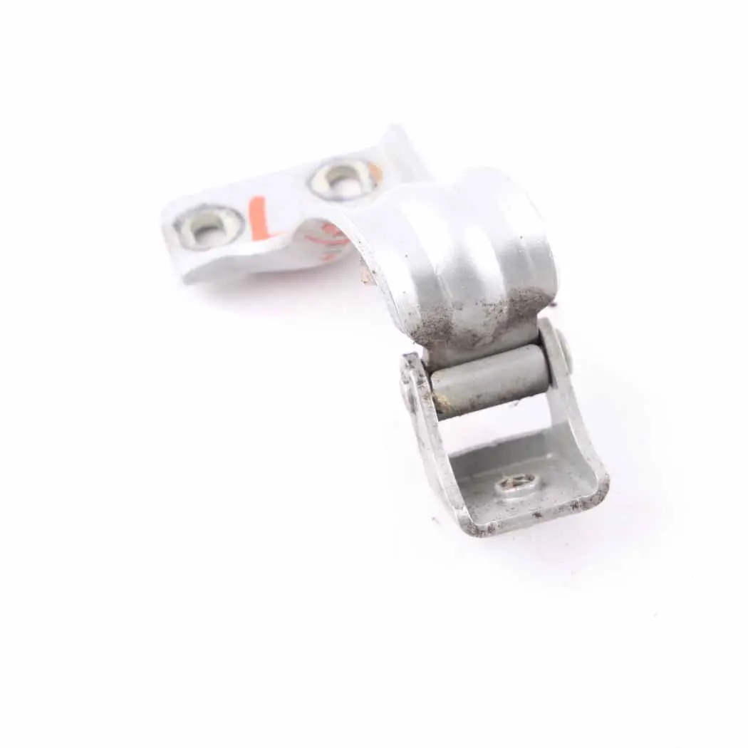 Mercedes W245 Cerniera Baule Posteriore Sinistra Polar Silver 761 A1697400537 - SKU A1697400937-PLS - Numero di parte A1697400937
