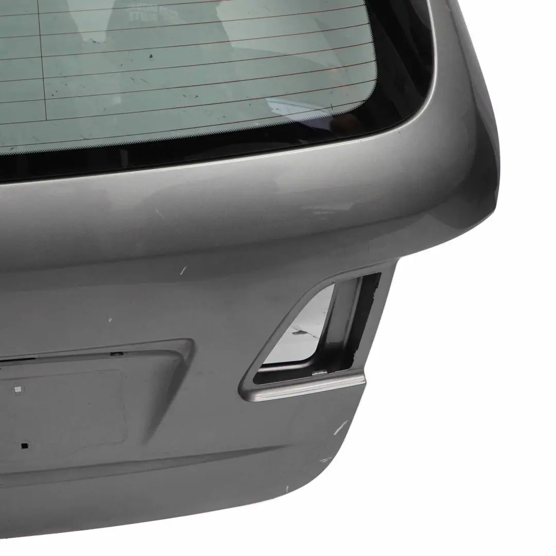 Klapa Bagażnika Mountain Grey - 787 do Mercedes W245 o numerze A1697401305 Mercedes W245 Klapa Bagażnika Mountain Grey - 787 - SKU A1697401305-MG1 - Numer Części A1697401305