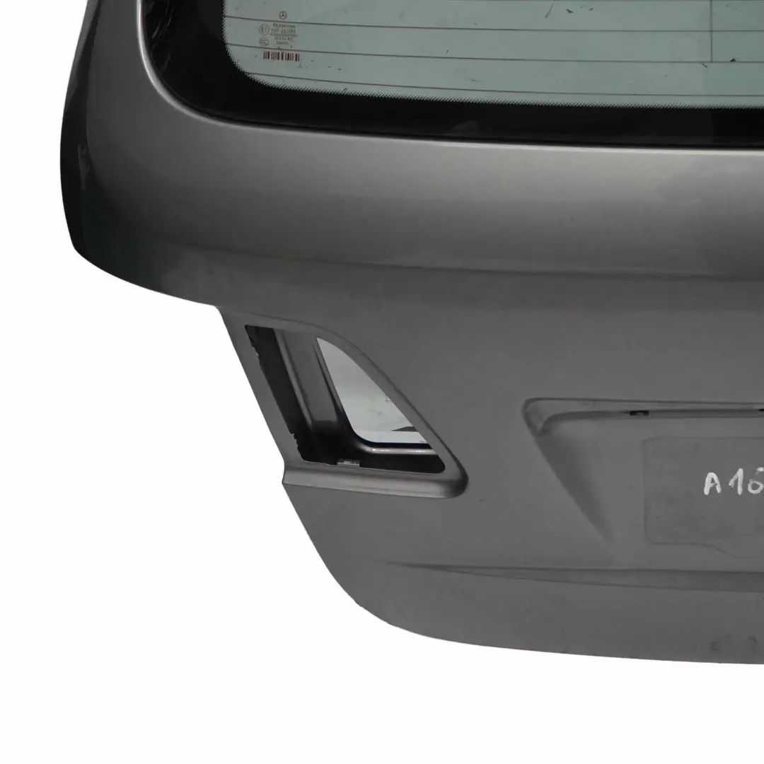 Klapa Bagażnika Mountain Grey - 787 do Mercedes W245 o numerze A1697401305 Mercedes W245 Klapa Bagażnika Mountain Grey - 787 - SKU A1697401305-MG1 - Numer Części A1697401305