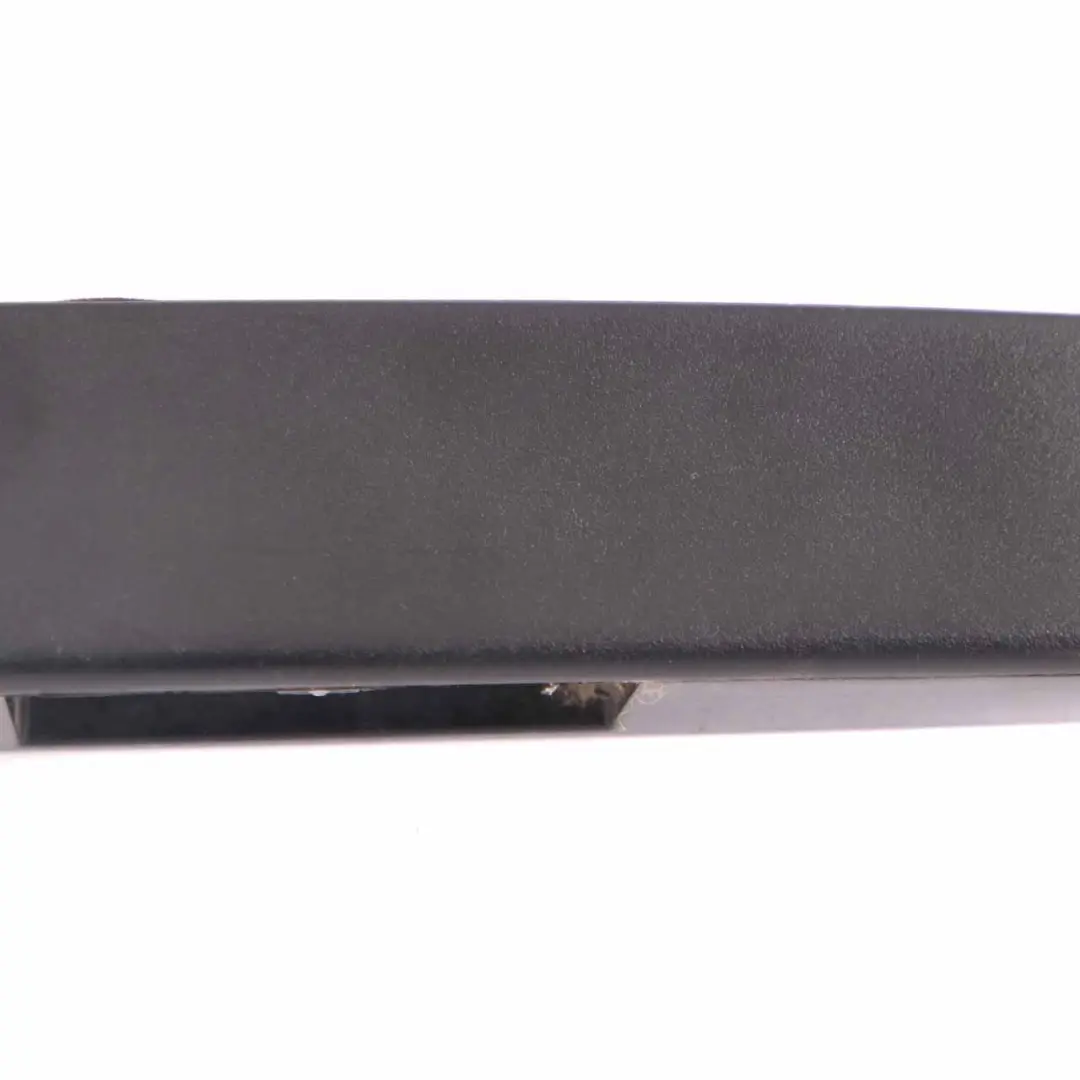 Manija tapa maletero Tira ajuste abridor puerta trasera maletero para Mercedes W169 con número de pieza A1697401893 Mercedes W169 Manija tapa maletero Tira ajuste abridor puerta trasera maletero - SKU A1697401893 - Número de pieza A1697401893