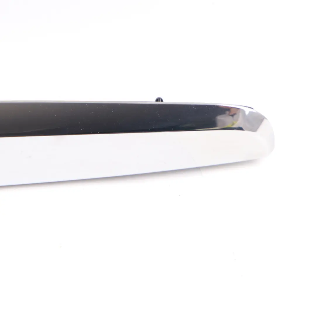 Trunk Lid Manija Cromo Cubierta Tailgate Grab para Mercedes W169 con número de pieza A1697401993 Mercedes W169 Trunk Lid Manija Cromo Cubierta Tailgate Grab - SKU A1697401993 - Número de pieza A1697401993