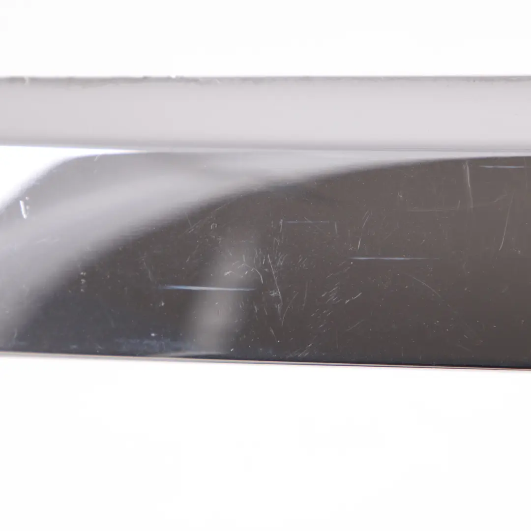 Mercedes W245 Mango Cromado Tapa Maletero Portón Trasero - SKU A1697402093 - Número de pieza A1697402093