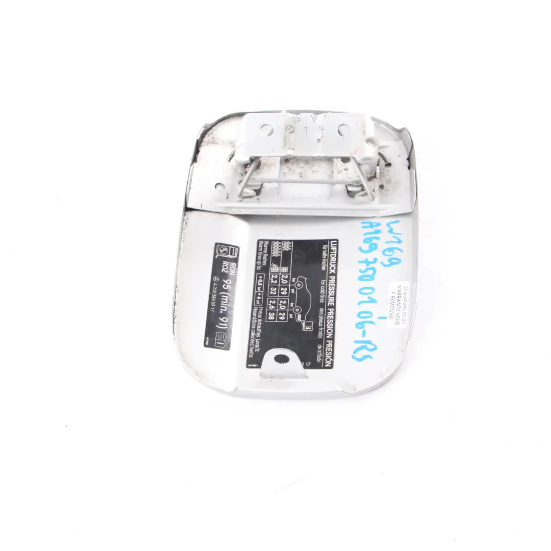 Mercedes W169 Tapa depósito d combustible Reef Silver Metallic - 783 - SKU A1697500106-RS - Número de pieza A1697500106