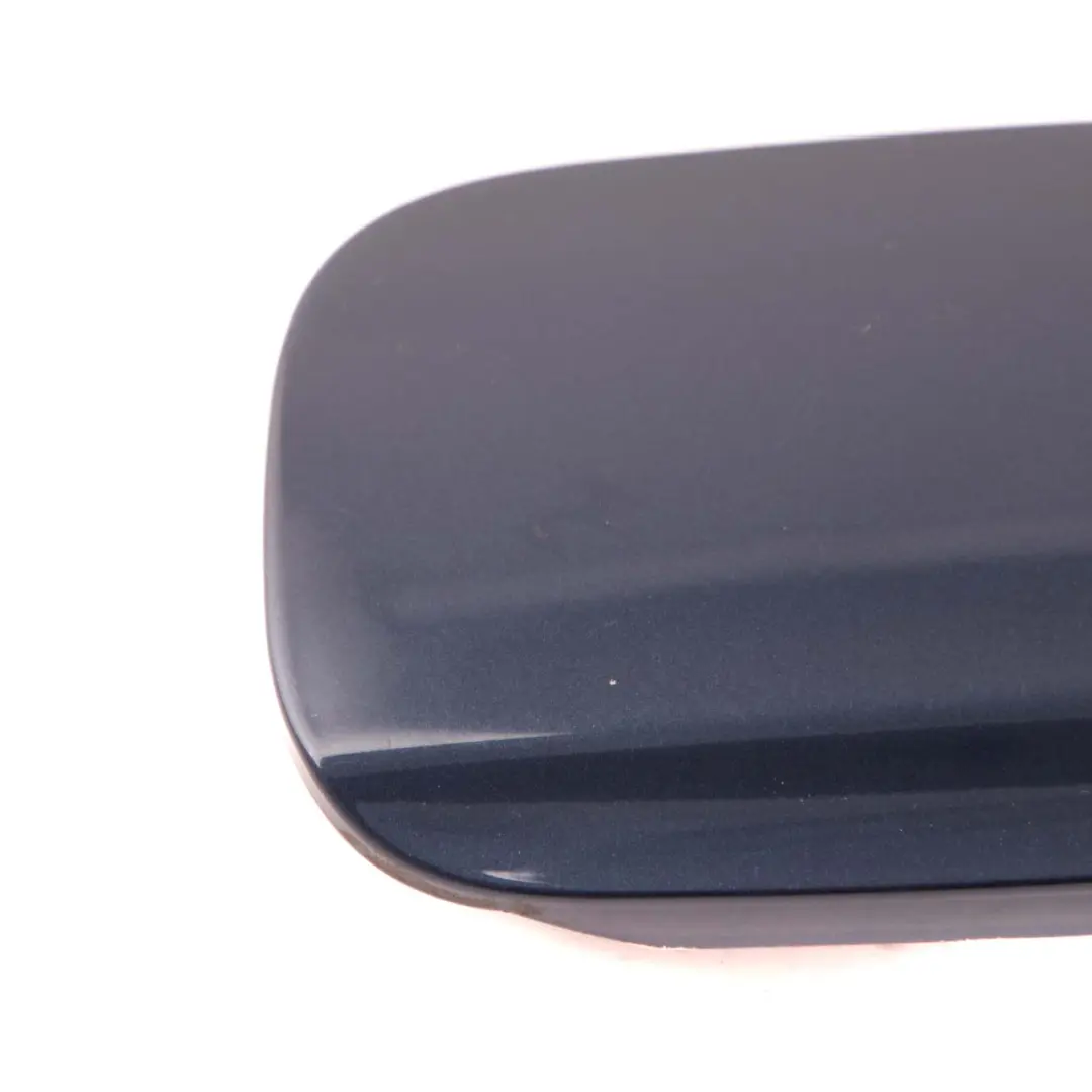 Mercedes W245 Couvercle de bouchon de réservoir Atoll Bleu 375 - SKU A1697500406-AB - Numéro de pièce A1697500406