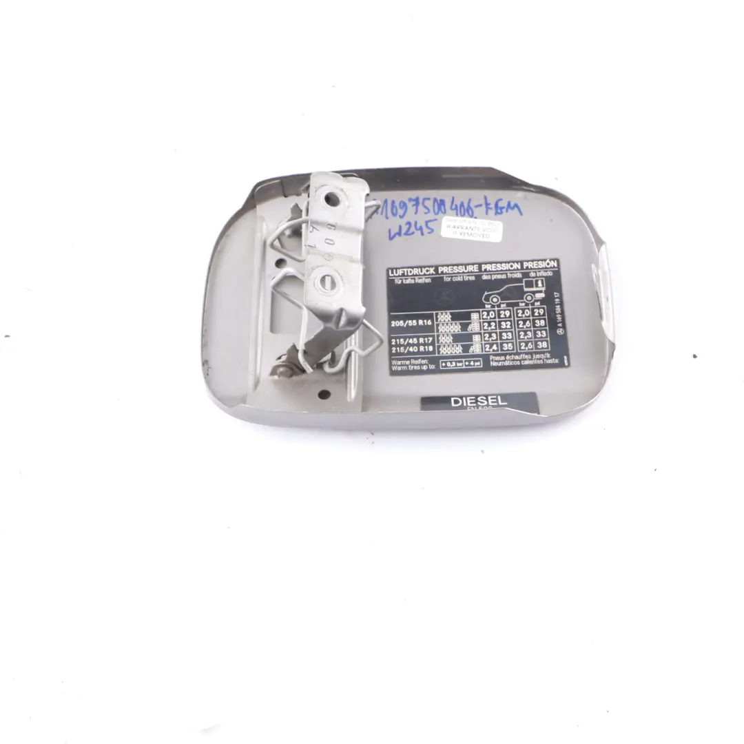 Couvercle Bouchon Réservoir Carburant Mercedes W245 Gris Comète Métallisé 748 pour à propos du numéro de pièce A1697500406 Couvercle Bouchon Réservoir Carburant Mercedes W245 Gris Comète Métallisé 748 - SKU A1697500406-KMG - Numéro de pièce A1697500406