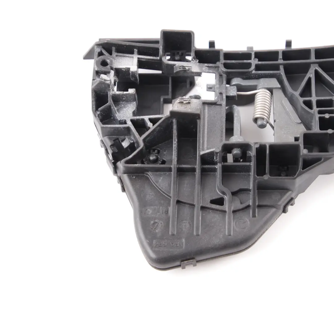 Base maniglia porta Mercedes W245 montare supporto posteriore destro per con numero di parte A1697600434 Base maniglia porta Mercedes W245 montare supporto posteriore destro - SKU A1697600434-1 - Numero di parte A1697600434