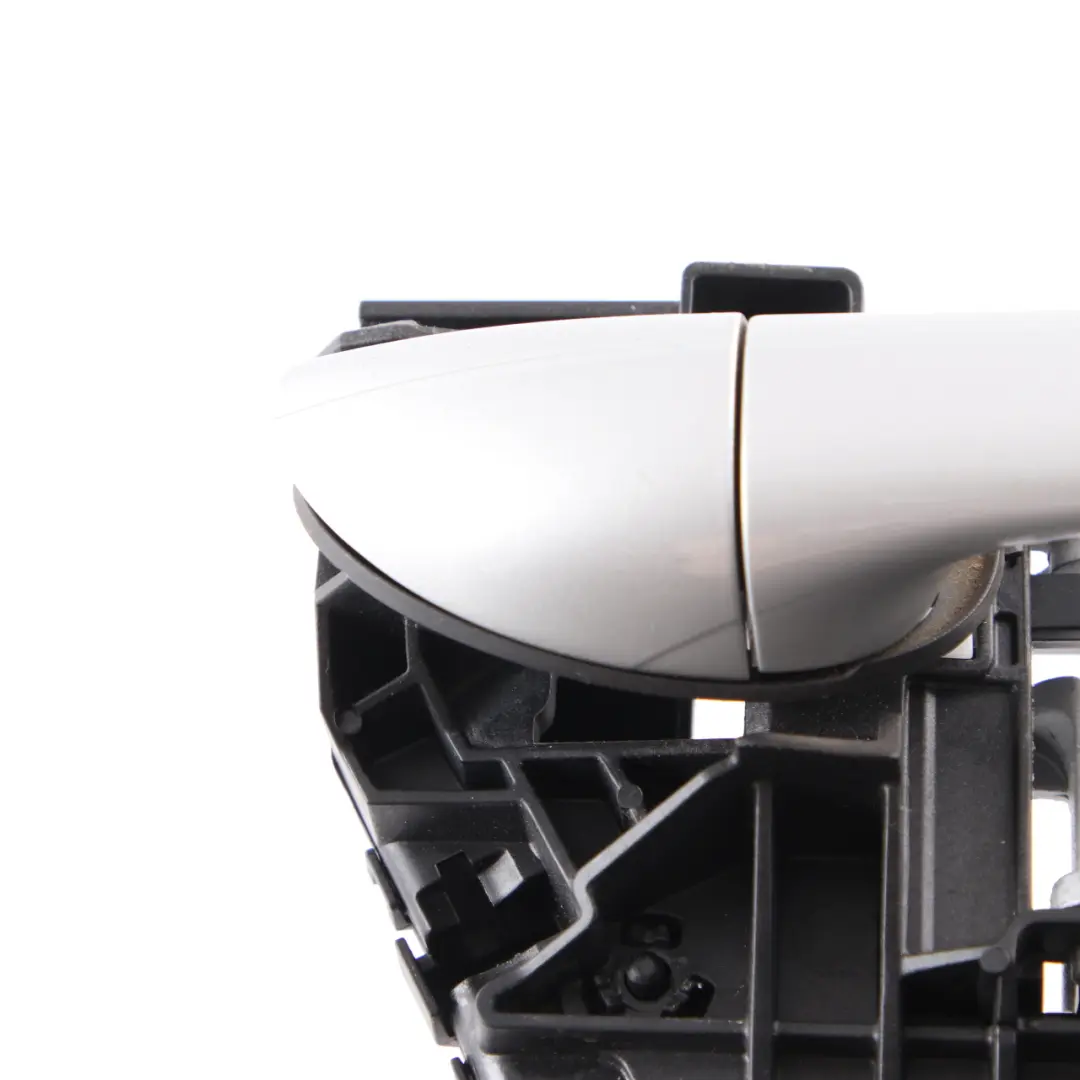 Door Handle Grab Rear Right O/S Carrier Polar Silver Metallic 761 to Mercedes W245 with Part number A1697600434 Mercedes W245 Door Handle Grab Rear Right O/S Carrier Polar Silver Metallic 761 - SKU A1697600434-PLS - Part number A1697600434