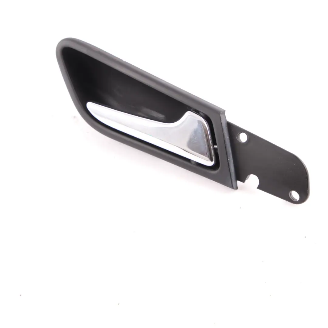 klamka drzwi Wewnętrzna Prawa Czarna do Mercedes W169 W245 o numerze A1697601061 Mercedes W169 W245 klamka drzwi Wewnętrzna Prawa Czarna - SKU A1697601061-1 - Numer Części A1697601061