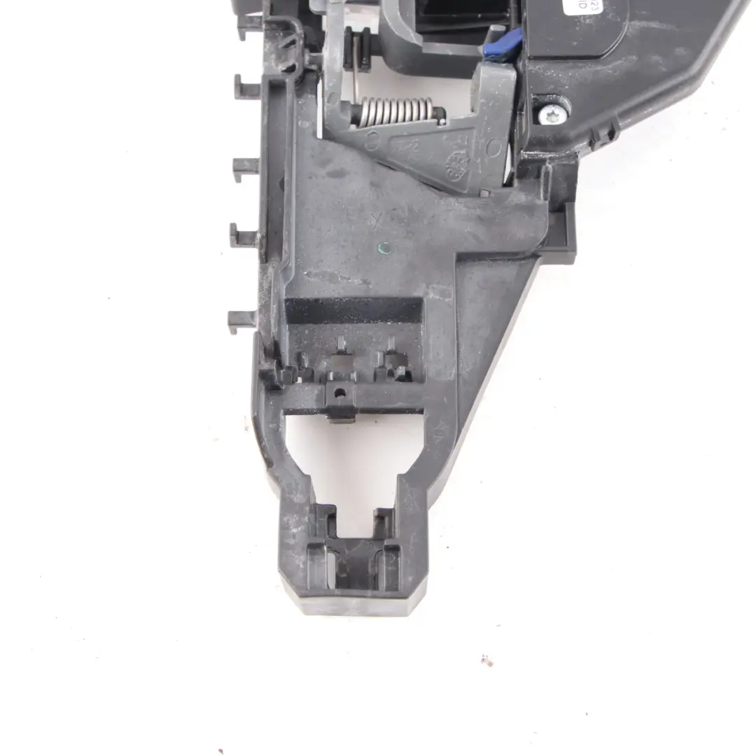 Handle Grab Front Door Right O/S Base Bearing Carrier to Mercedes W169 with Part number A1697603034 Mercedes W169 Handle Grab Front Door Right O/S Base Bearing Carrier - SKU rhd-A1697603034 - Part number A1697603034