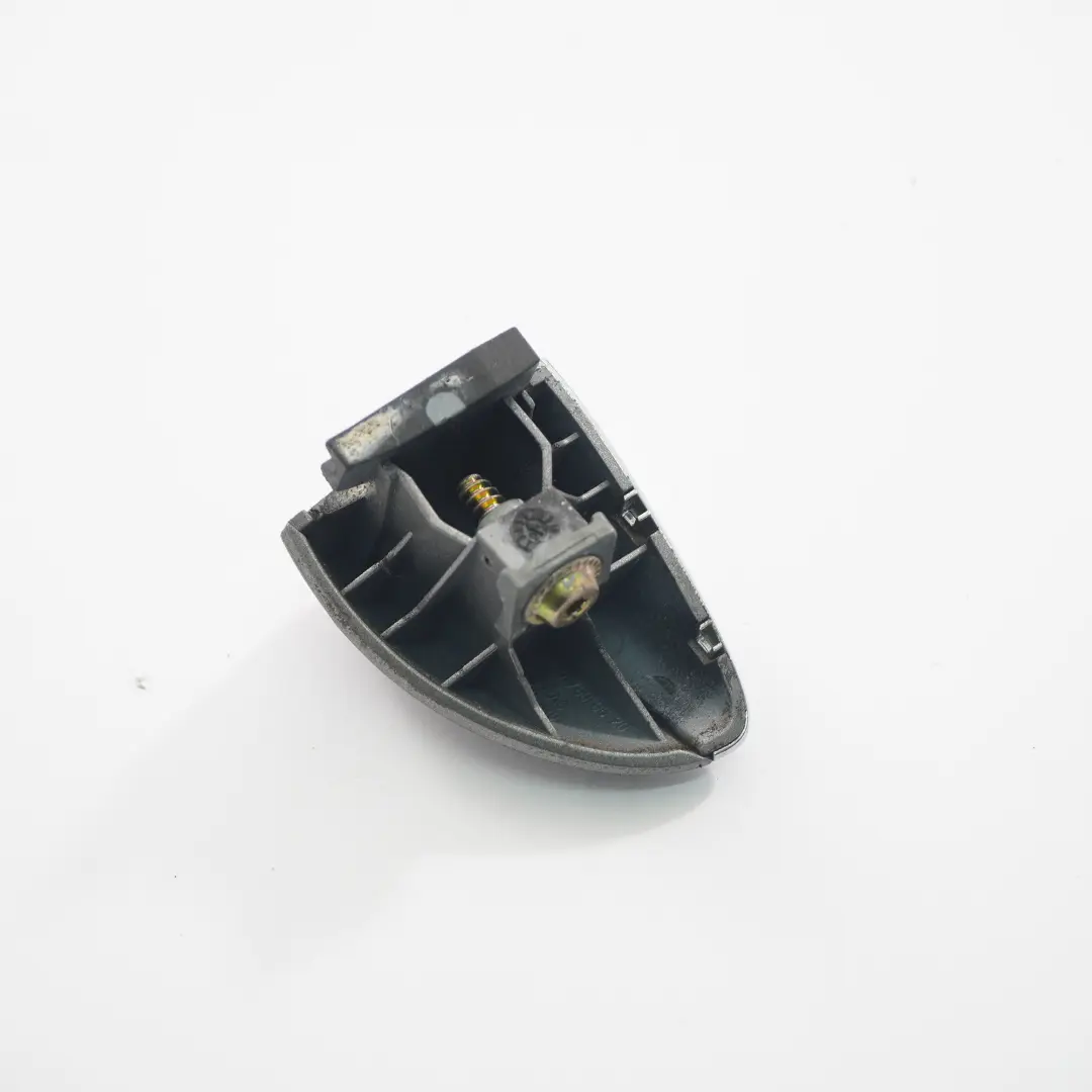 Tirador de puerta Mercedes W169 W245 Trasero derecho Agarre Gris Cometa - 748 para con número de pieza A1697660002 Tirador de puerta Mercedes W169 W245 Trasero derecho Agarre Gris Cometa - 748 - SKU A1697660002-KMG - Número de pieza A1697660002