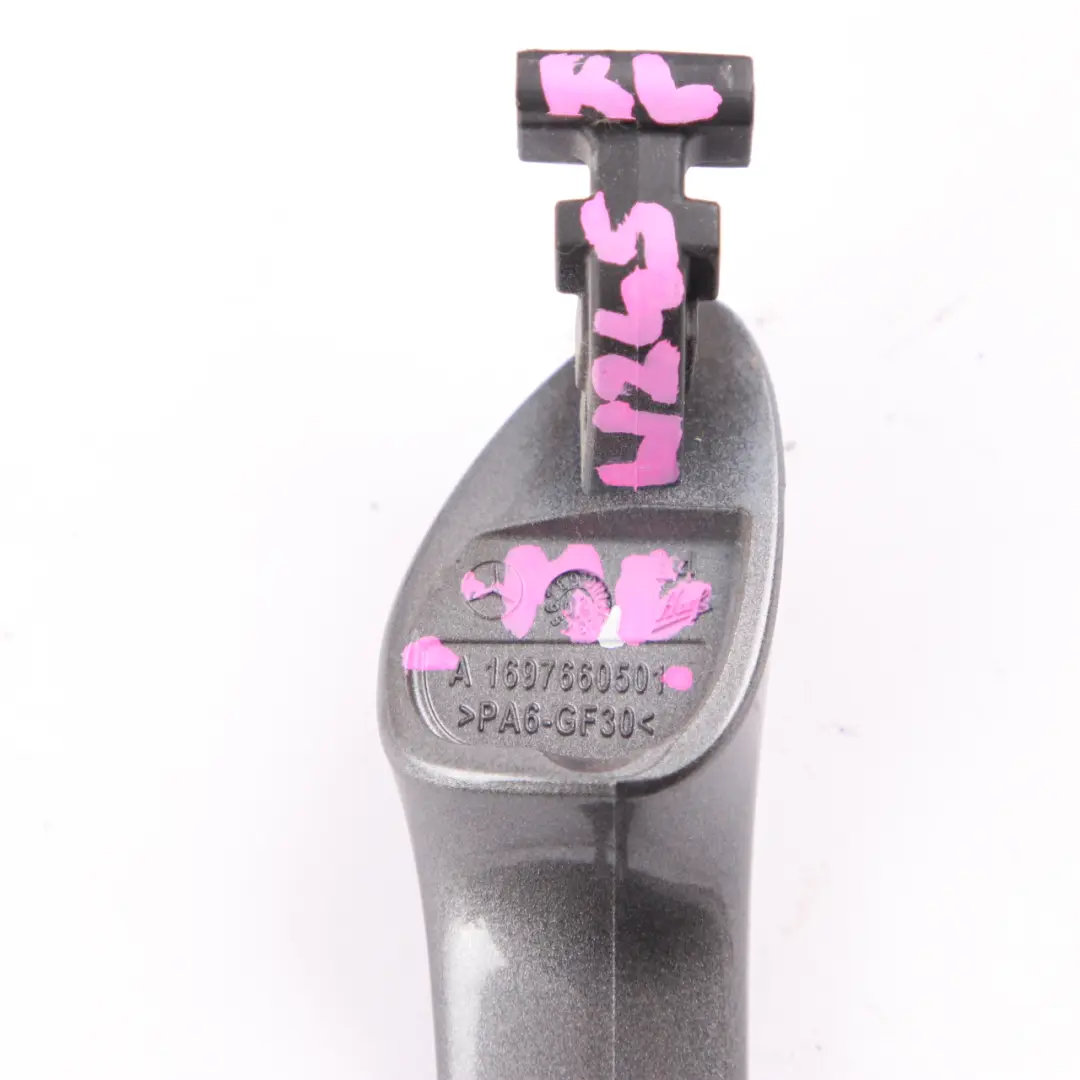 Poignée de porte arrière gauche Mountain Gris pour Mercedes W169 W245 à propos du numéro de pièce A1697660501 Mercedes W169 W245 Poignée de porte arrière gauche Mountain Gris - SKU A1697660501-MG - Numéro de pièce A1697660501