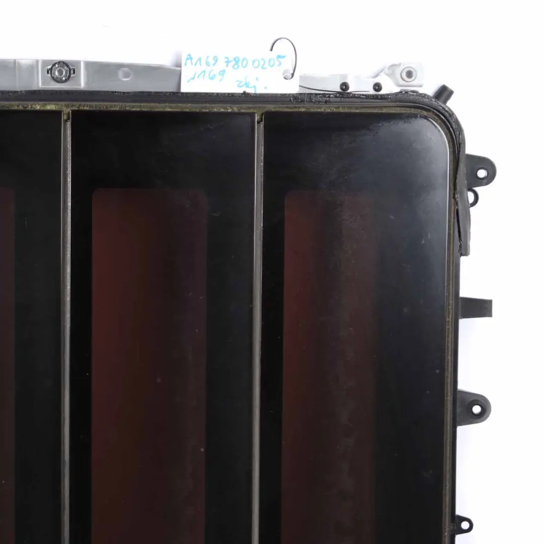 Szyberdach Lamela do Mercedes W169 W245 o numerze A1697800205 Mercedes W169 W245 Szyberdach Lamela - SKU A1697800205 - Numer Części A1697800205