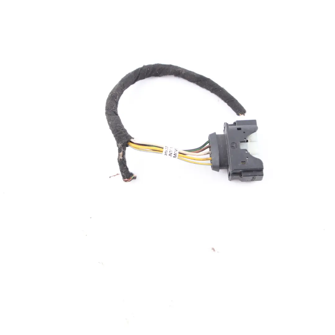 Mercedes W169 Headlamp Light Front Right O/S Plug Socket WIring A2205454628 - SKU A1698200461-2 - Part number A1698200461