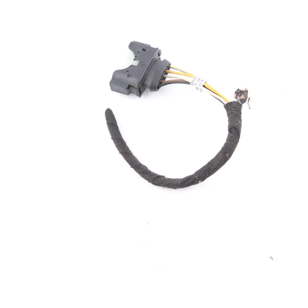 Mercedes W169 Headlamp Light Front Right O/S Plug Socket WIring A2205454628 - SKU A1698200461-2 - Part number A1698200461