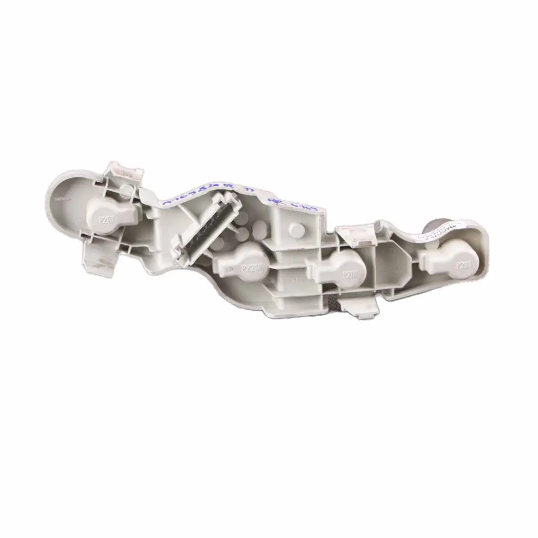 Mercedes W169 Support d'ampoule Douille lampe arrière gauche - SKU A1698200777 - Numéro de pièce A1698200777