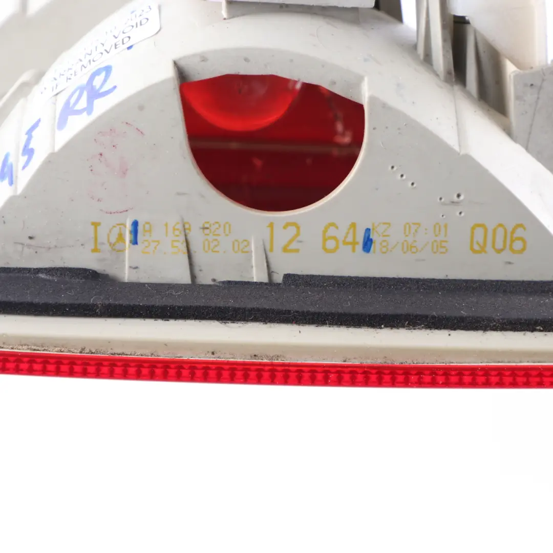 Luz Trasera Derecha Tapa Maletero Portón Trasero para Mercedes W245 con número de pieza A1698201264 Mercedes W245 Luz Trasera Derecha Tapa Maletero Portón Trasero - SKU A1698201264 - Número de pieza A1698201264