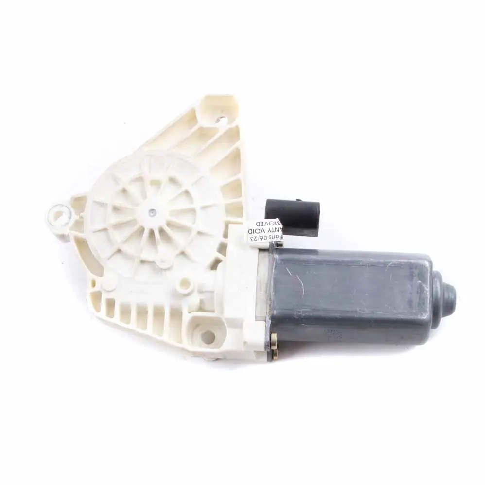 Mercedes-Benz A-Klasse W169 Fensterhebermotor Antrieb Vorne Links A1698204142 für mit Teilenummer A1698201542 Mercedes-Benz A-Klasse W169 Fensterhebermotor Antrieb Vorne Links A1698204142 - SKU A1698201542 - Teilenummer A1698201542