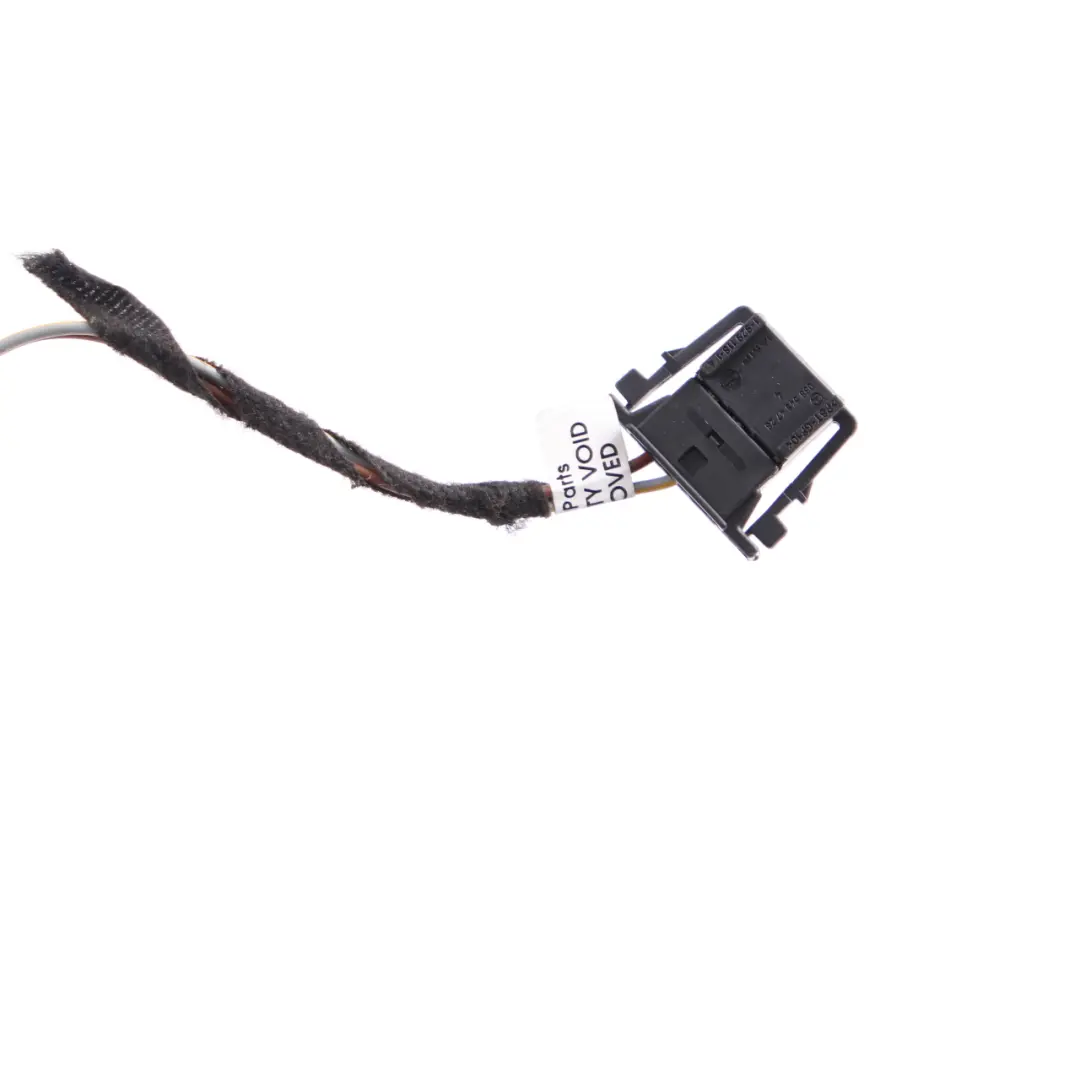 Luz Cable Lámpara Enchufe Interior Izquierda para Mercedes W245 con número de pieza A1698201564 Mercedes W245 Luz Cable Lámpara Enchufe Interior Izquierda - SKU A1698201564-1 - Número de pieza A1698201564