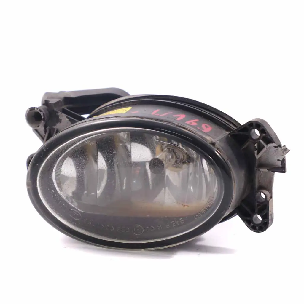 Mercedes W169 CL203 W204 Lampe anti-brouillard Pare-chocs avant Lumière droite - SKU A1698201656-1 - Numéro de pièce A1698201656