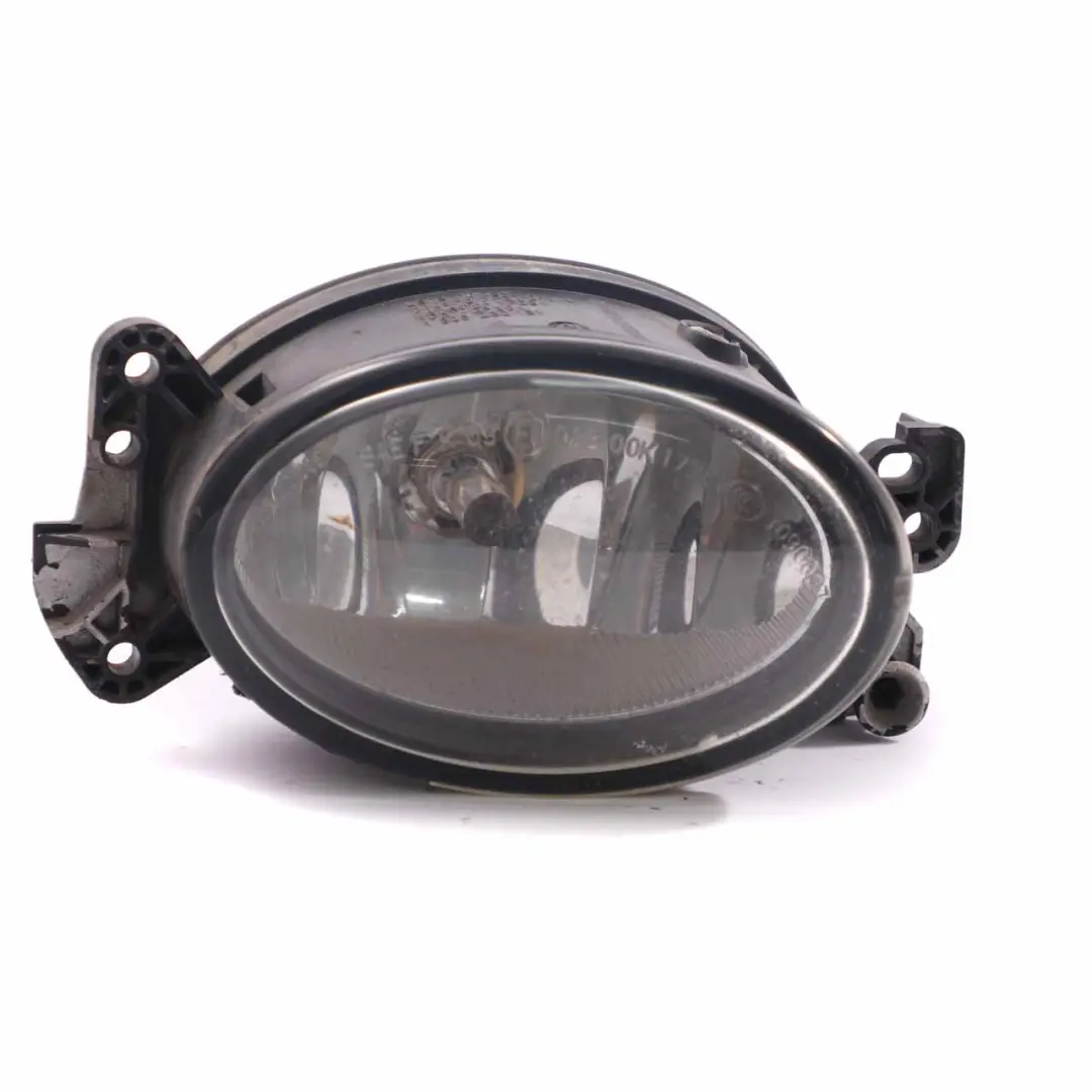 Mercedes W169 CL203 W204 Lampe anti-brouillard Pare-chocs avant Lumière droite - SKU A1698201656-1 - Numéro de pièce A1698201656
