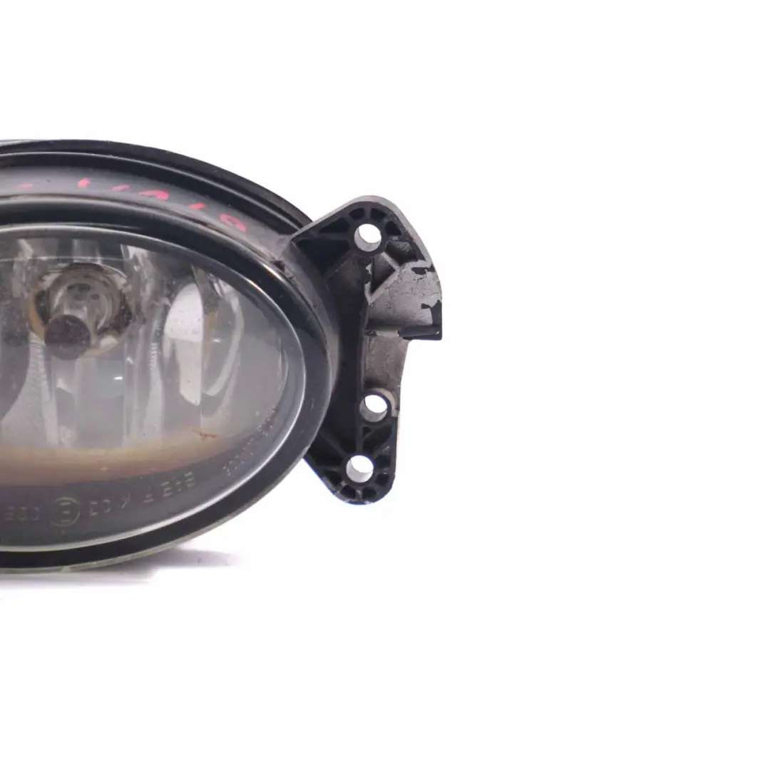 Mercedes W169 CL203 W204 Lampe anti-brouillard Pare-chocs avant Lumière droite - SKU A1698201656-1 - Numéro de pièce A1698201656