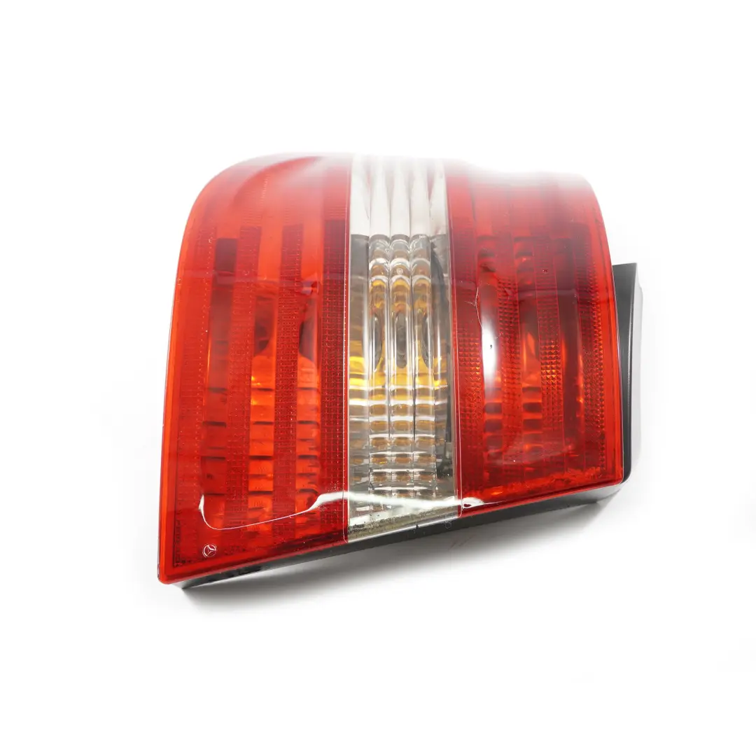 Rückleuchte links Seitenwand Rück licht für Mercedes W245 mit Teilenummer A1698202164 Mercedes W245 Rückleuchte links Seitenwand Rück licht - SKU A1698202164 - Teilenummer A1698202164