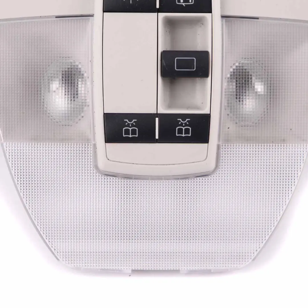 Luz de techo Lectura Gris para Mercedes W169 W245 con número de pieza A1698202223 Mercedes W169 W245 Luz de techo Lectura Gris - SKU A1698202223 - Número de pieza A1698202223