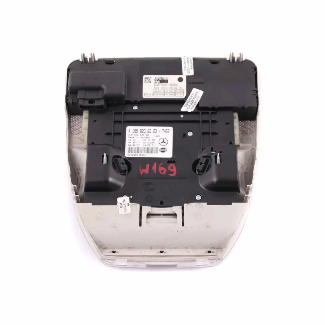 Mercedes W169 W245 Lumière de toit Reading Grey - SKU A1698202223 - Numéro de pièce A1698202223