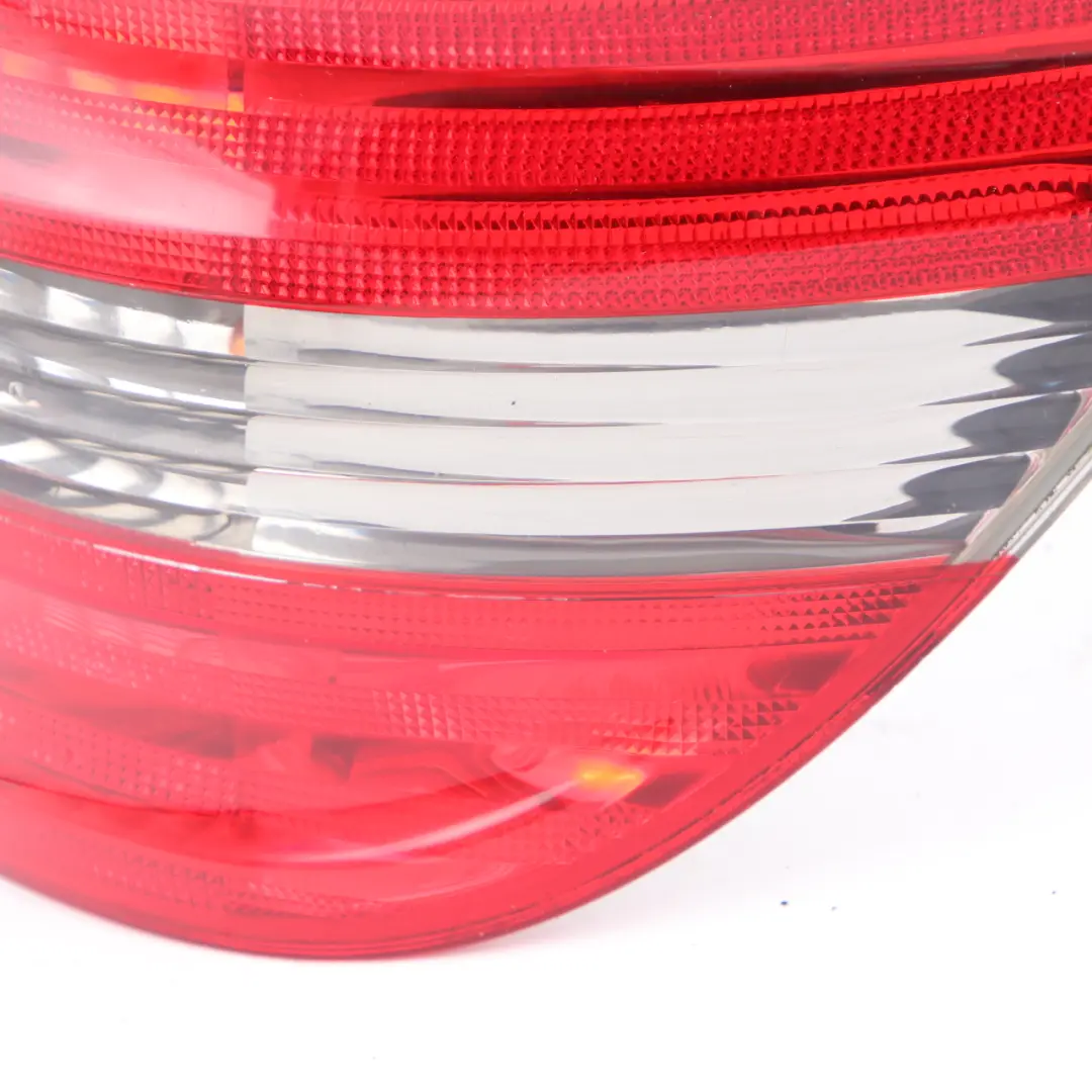 Rücklicht Lampe Heckklappe Hinten Rechts für Mercedes W245 mit Teilenummer A1698202664 Mercedes W245 Rücklicht Lampe Heckklappe Hinten Rechts - SKU A1698202664-1 - Teilenummer A1698202664