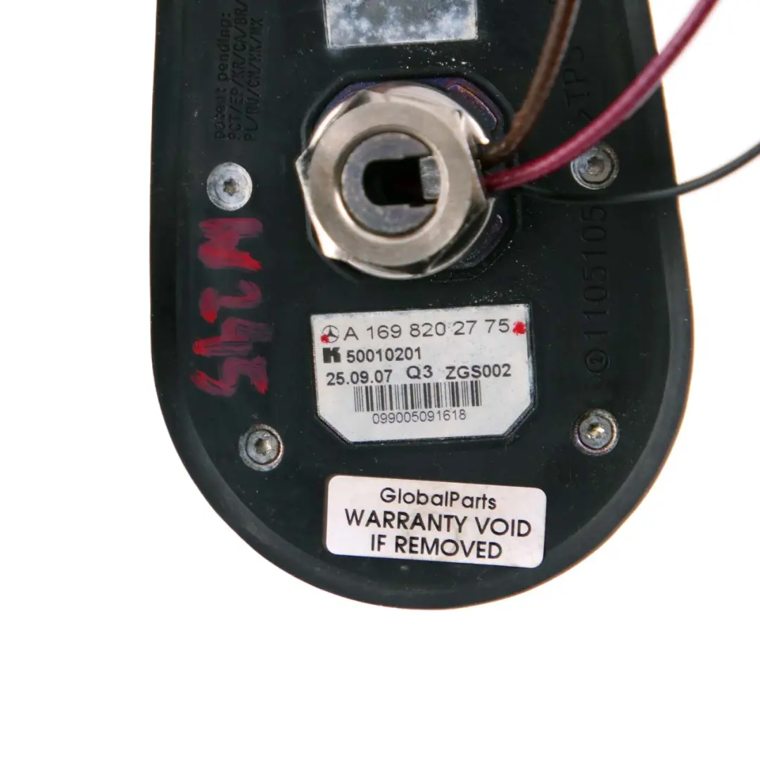 Antena De Techo Unidad De Control De Radio para Mercedes W245 con número de pieza A1698202775 Mercedes W245 Antena De Techo Unidad De Control De Radio - SKU -A1698202775 - Número de pieza A1698202775