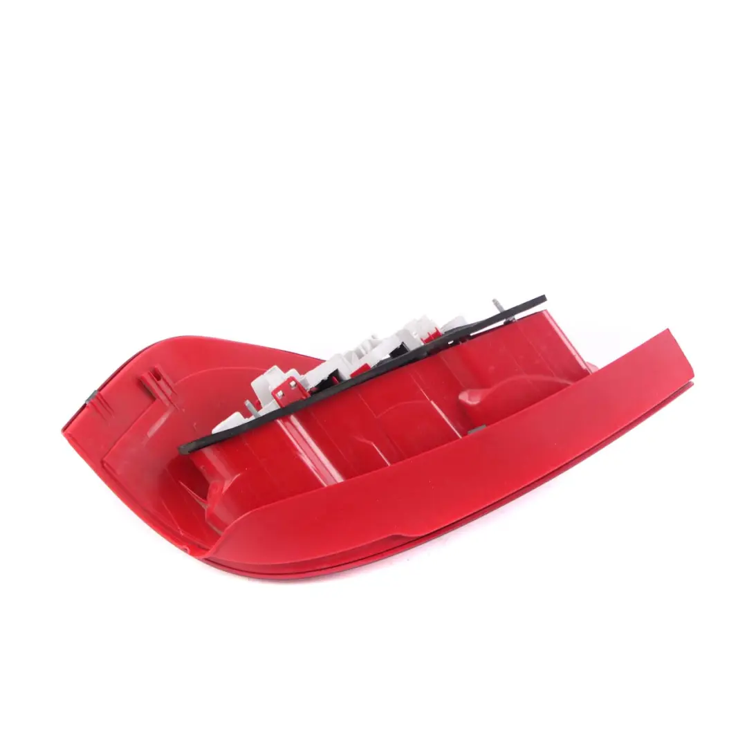 Luz Trasera Izquierda Panel Lateral para Mercedes W169 con número de pieza A1698202964 Mercedes W169 Luz Trasera Izquierda Panel Lateral - SKU A1698202964 - Número de pieza A1698202964