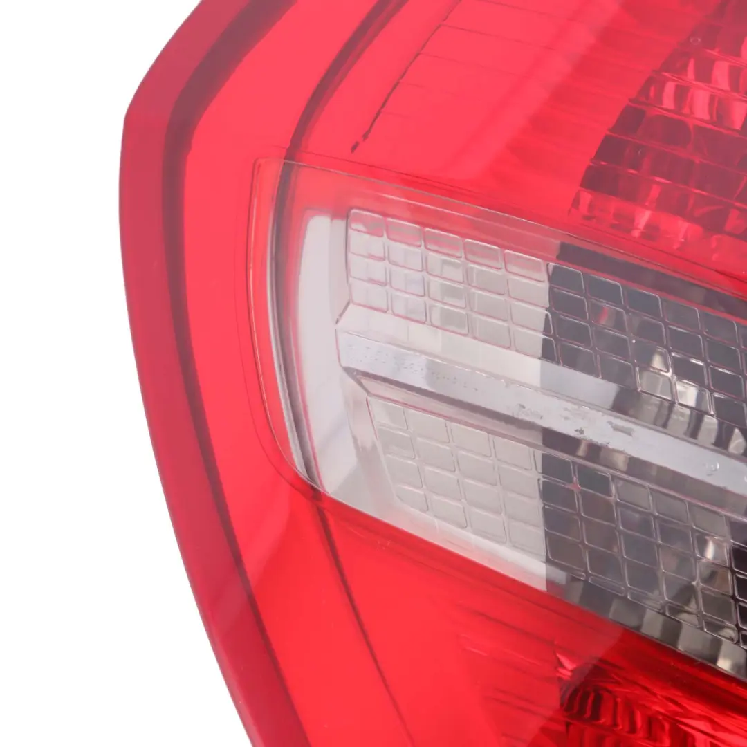 Mercedes W169 Panneau Latéral Du Feu Arrière Hauche - SKU A1698202964 - Numéro de pièce A1698202964